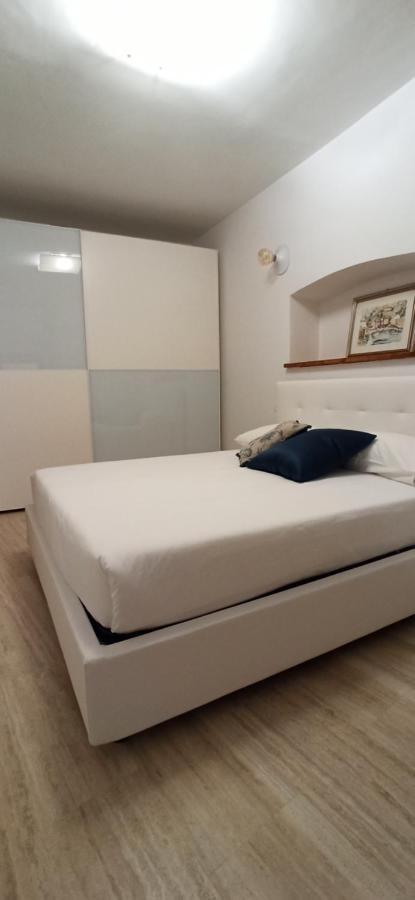 Dimora Tra Ciuchi E Poeti Apartment L'Aquila Exterior photo